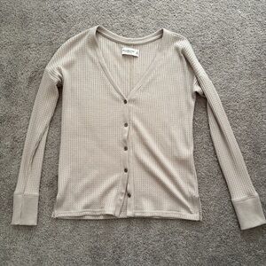 Abercrombie Beige Waffle Knit Long Sleeve Top